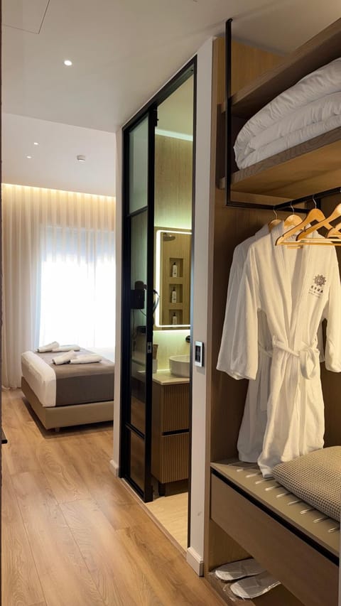 Bed, Photo of the whole room, Bedroom, towels, wardrobe