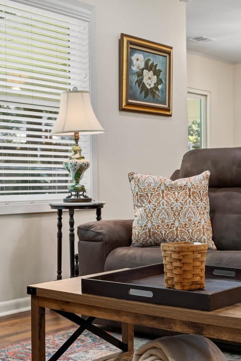 Magnolia Retreat House in Hattiesburg