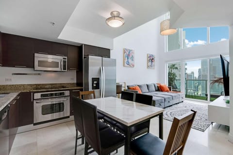 Brickell - modern amenities in the city House in Brickell