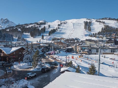 Appartement Luxe à Courchevel 1850 avec Suites et Accès Bien-Être - FR-1-830-11 Apartment in Saint-Bon-Tarentaise