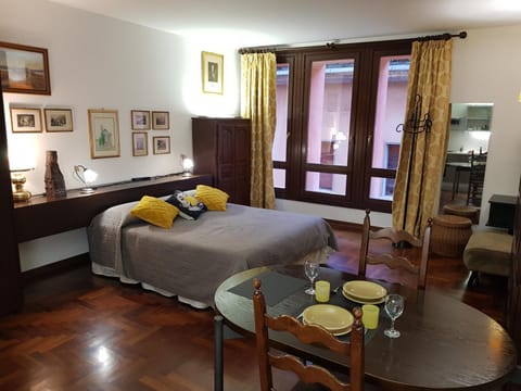 Otelia Apartment in Cremona