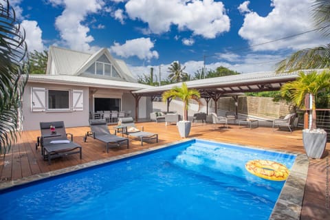 Pool view, Swimming pool, Swimming pool