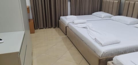 Brusiano Hotel in Vlorë