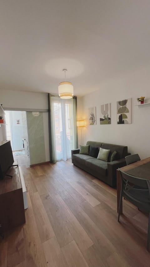 Orizzonte 5 Terre - Stazione Centrale Apartment in La Spezia