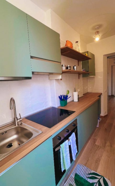 Orizzonte 5 Terre - Stazione Centrale Apartment in La Spezia