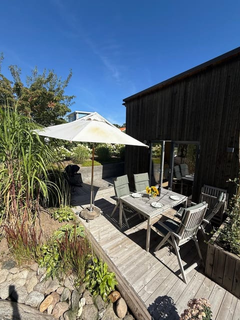 Patio, Garden, Garden view