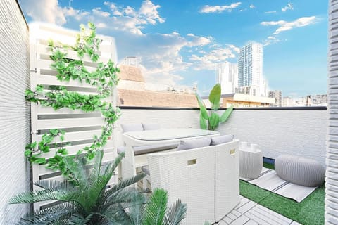 Day, Balcony/Terrace