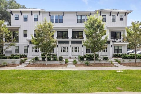 Sincerely Shem II- 7 min to Beach and Dtwn CHS House in Mount Pleasant