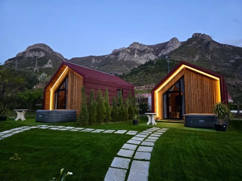 Garden, Garden view, Mountain view