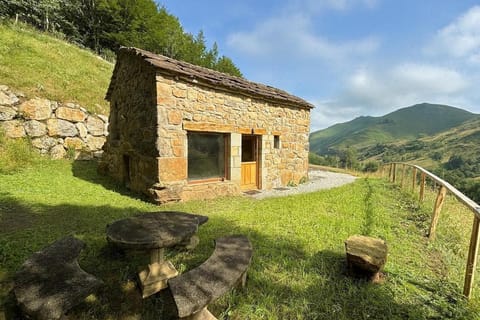 Facade/entrance, Natural landscape, Mountain view