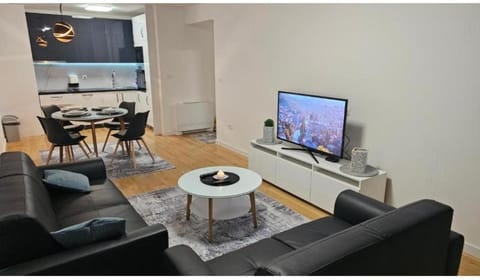 TV and multimedia, Living room