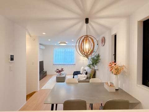 Living room, Seating area, Dining area