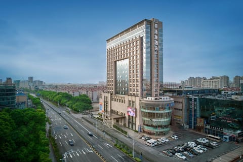 Property building, City view