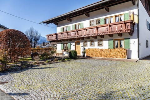 Ferienwohnungen Arnspitz in Krün Apartment in Mittenwald