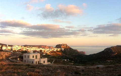 View (from property/room), Landmark view, Landmark view, Sea view
