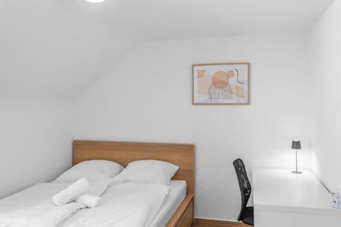 Walnut Tree Apart Vacation rental in Bergisch Gladbach