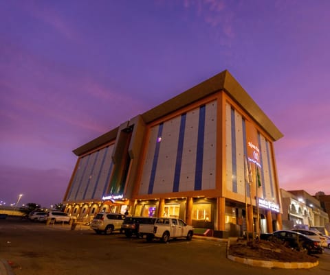Property building, Night