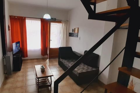 Communal lounge/ TV room, TV and multimedia, Living room, Evening entertainment