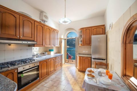 VILLA DI PALMA access to the beach and solarium Apartment in Ravello