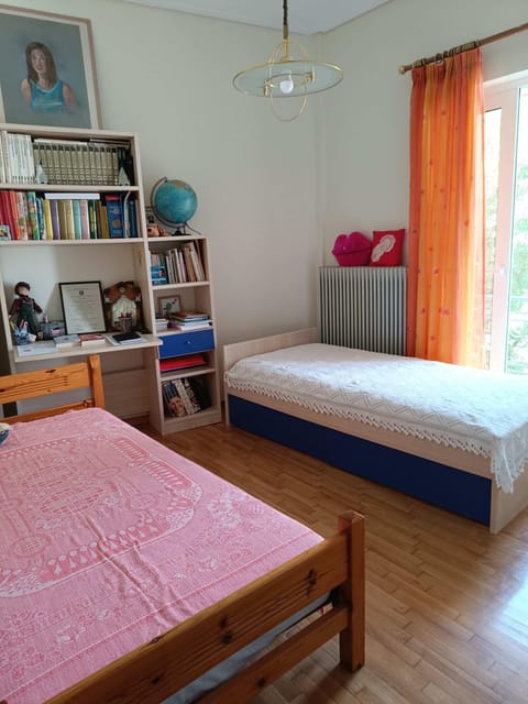 Chalandri Bloom Residence 2BR Sleeps 6 Apartment in Chalandri