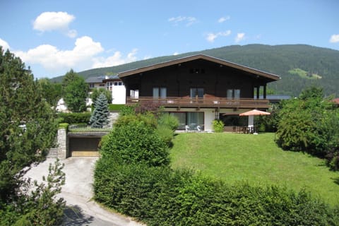 Property building, Natural landscape, Summer, Balcony/Terrace, Garden view