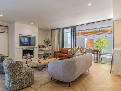 Le Paradis 5 Apartment in Hermanus