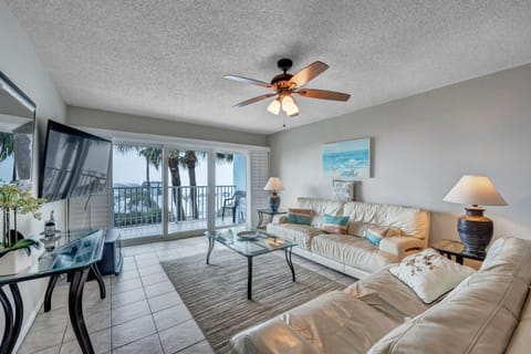 Sand Dollar 103 Apartment in Redington Shores