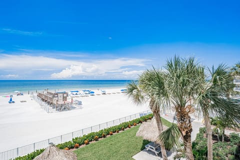 Day, Natural landscape, Garden, View (from property/room), Beach, Sea view
