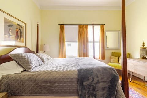 City Cottage on Main Street In North GA House in Alabama