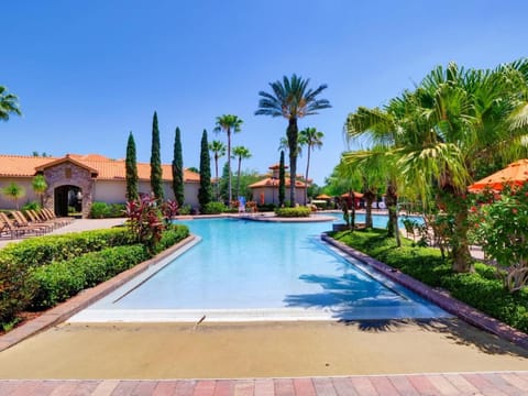 Property building, Pool view, Swimming pool, sunbed