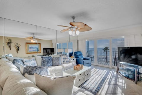 Sand Dollar 305 Apartment in Redington Shores