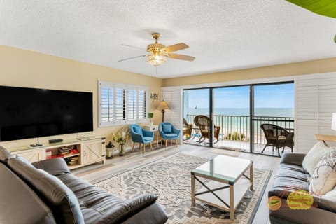 Sand Dollar 302 Apartment in Redington Shores