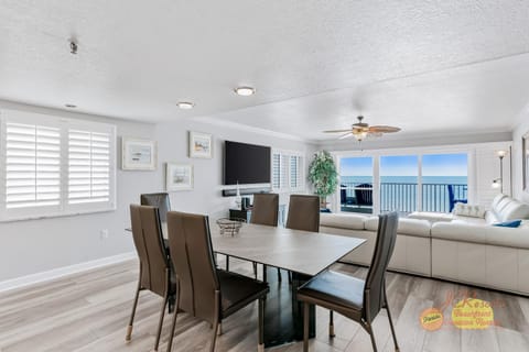 Sand Dollar 402 Apartment in Redington Shores
