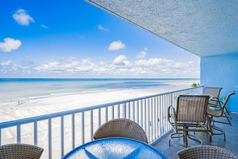 Sand Dollar 407 Apartment in Redington Shores