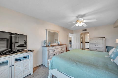 Sand Dollar 412 Apartment in Redington Shores