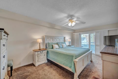 Sand Dollar 412 Apartment in Redington Shores