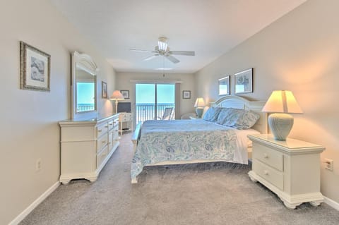 Bed, Balcony/Terrace, Bedroom, Sea view, furniture