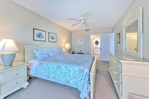 Bed, TV and multimedia, Bedroom, furniture