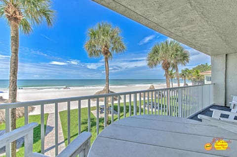 Sea Oats 106 Apartment in North Redington Beach