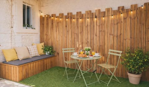 Patio, Balcony/Terrace