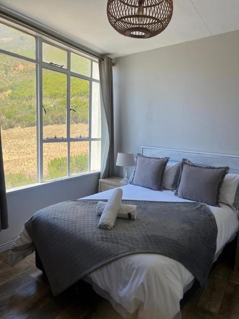 The Mountain Legacy Apartment in Cape Town