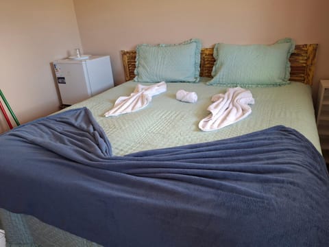 Suíte Casa de luz-Lar na Serra-Individual ou Duplo-N6 Apartment in Miguel Pereira