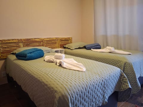 Suíte Casa de luz-Lar na Serra-Individual ou Duplo-N6 Apartment in Miguel Pereira