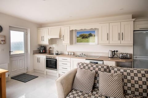 Inis Beag - Your Gweedore Getaway Apartment in County Donegal
