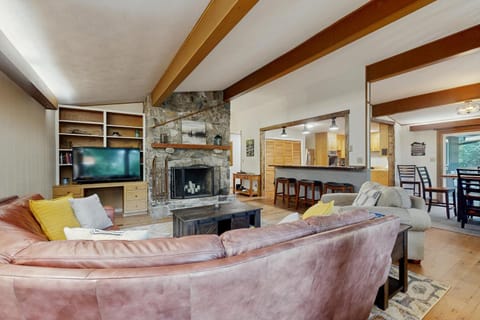 The Treehouse House in Lake Junaluska