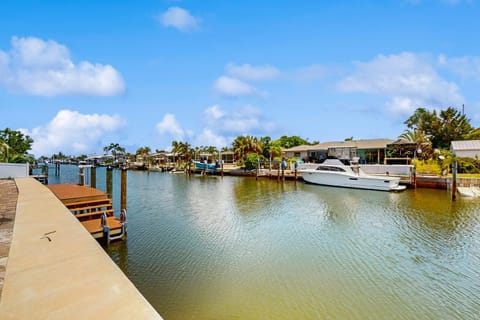 Palma Sola Haus House in Cortez