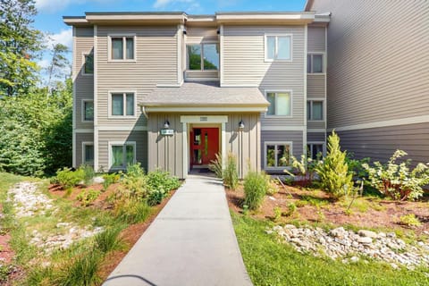 Snow Creek 57 Apartment in Warren