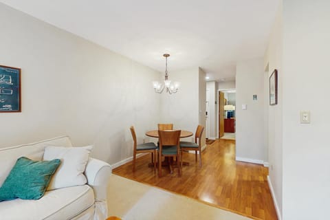 Cozy Sugarbush Getaway Apartment in Waitsfield