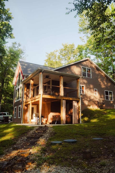Property building, Spring, Day