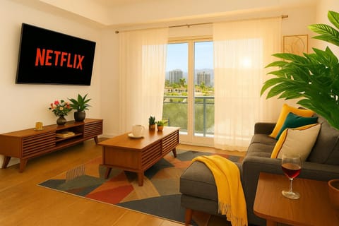Communal lounge/ TV room, TV and multimedia, Living room, Seating area, Evening entertainment